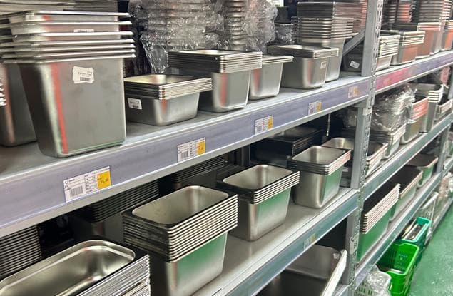 餐饮店厨具清洁保养技巧：延长使用寿命，守护食品安全！