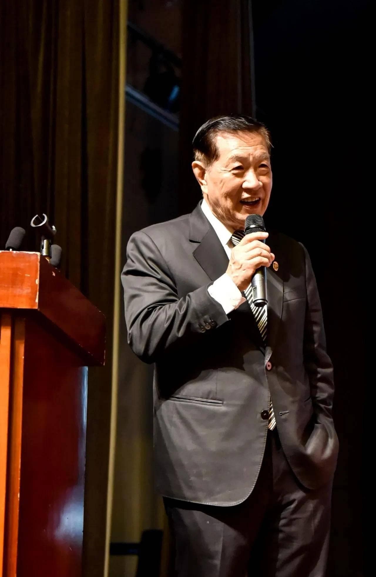神探李昌钰笑谈离奇身世：从小莫名大哭，老和尚一话让他深陷自卑