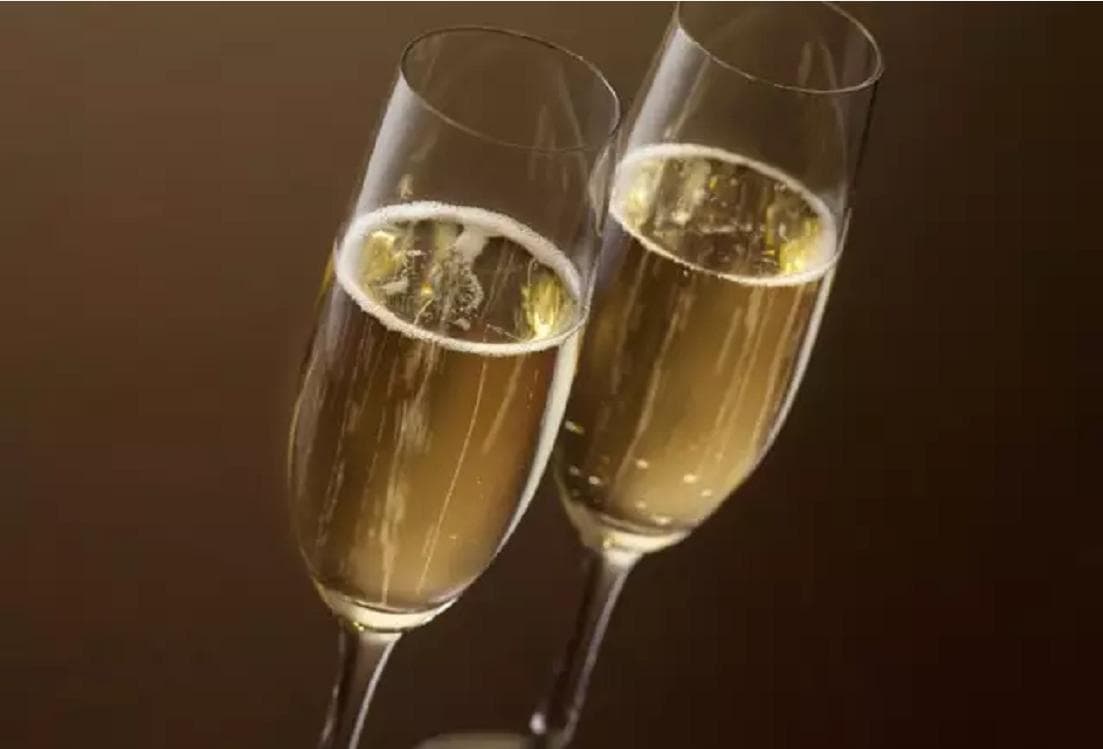 家里喝不完的酒，开瓶后喝不完还能放多久？-葡萄酒篇