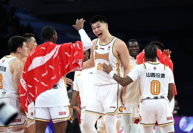 CBA半程最大黑马：山西男篮凭什么“闹他”？