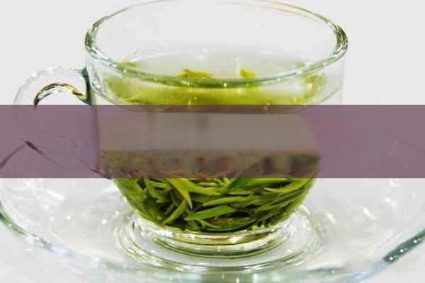 过期茶叶的多种用途与妙招：生活、美容、健康全方位应用指南