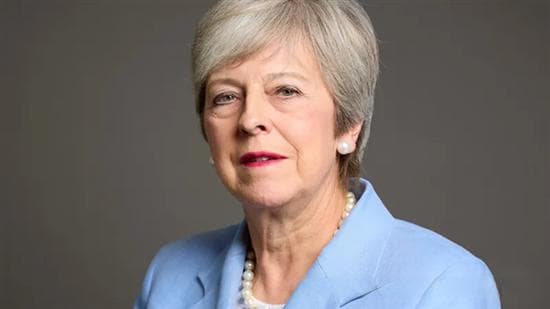 英国前首相特蕾莎·梅跨界投身印刷业慈善事业