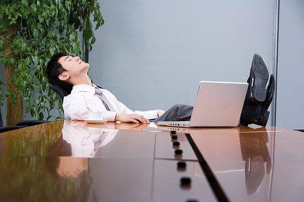 五种科学方法缓解体力劳动疲劳，包含穴位按摩等