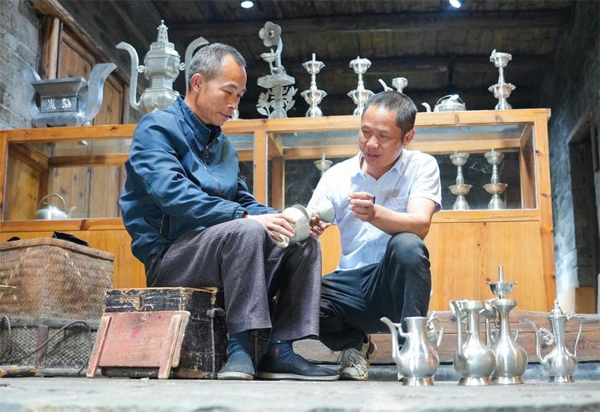 探访国家级非遗：千锤百炼锻造“锡”世之珍