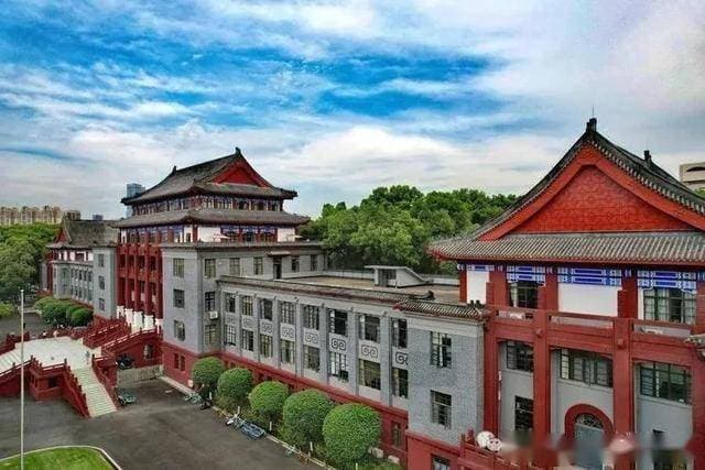 2025四川大学35个学院保研率：最高63%，4学院超40%，全校27.3%！