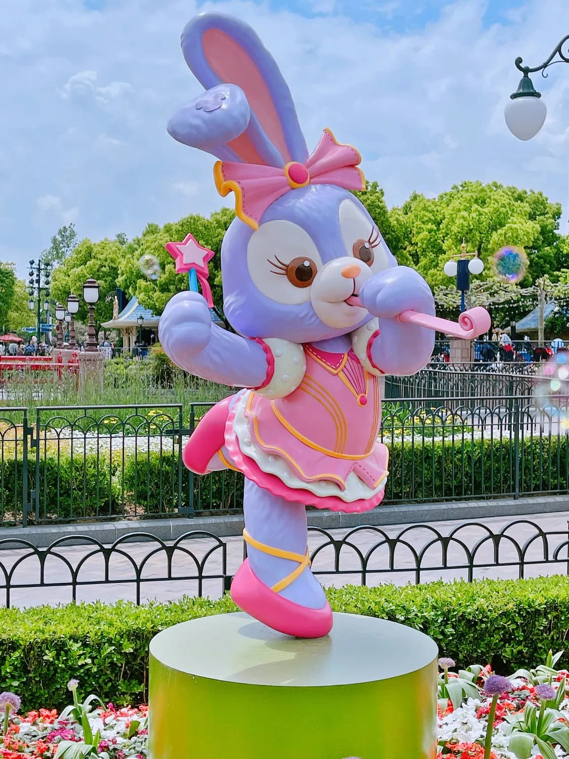 《和平精英》联动巴啦啦小魔仙：魔法跑酷新体验