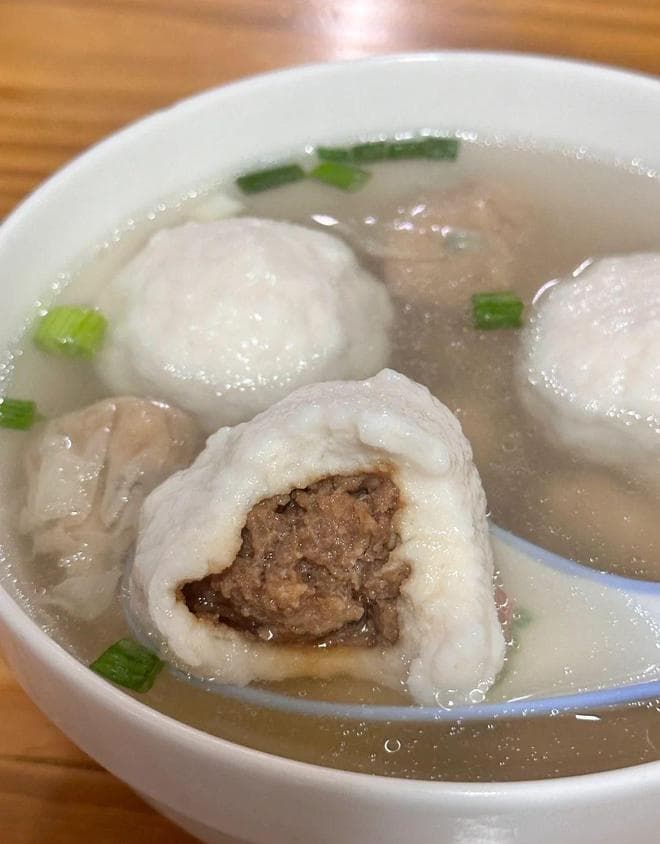 品味福建经典：探索地道鱼丸美食