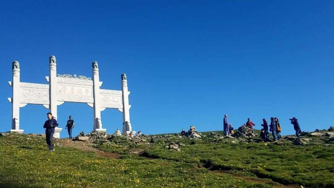 一眼入心两眼入魂，20个佛教圣地，绝美图片大赏