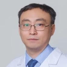 口腔科医生解答牙齿发黑原因及日常保健建议