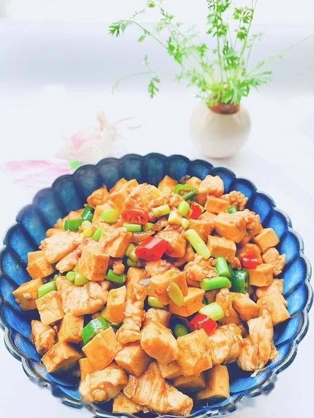 冬天，最补的不是猪肉，内行人专买它吃，高钙高营养，好吃又解馋