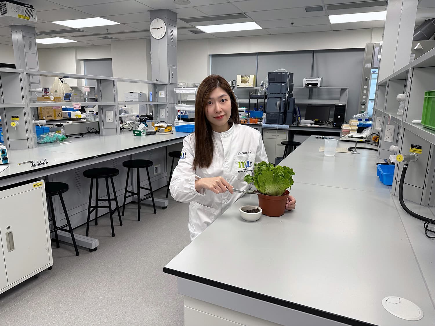 香港都会大学研究"三合土"配方：大幅降低土壤中抗生素含量