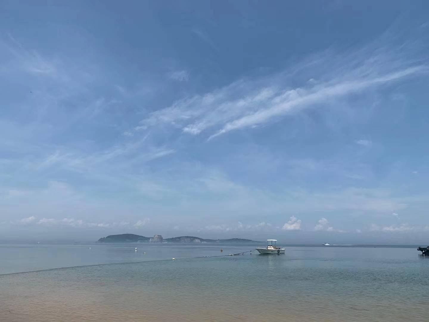 计划买车的别着急，燃油车或迎来降价潮，原因有以下几点