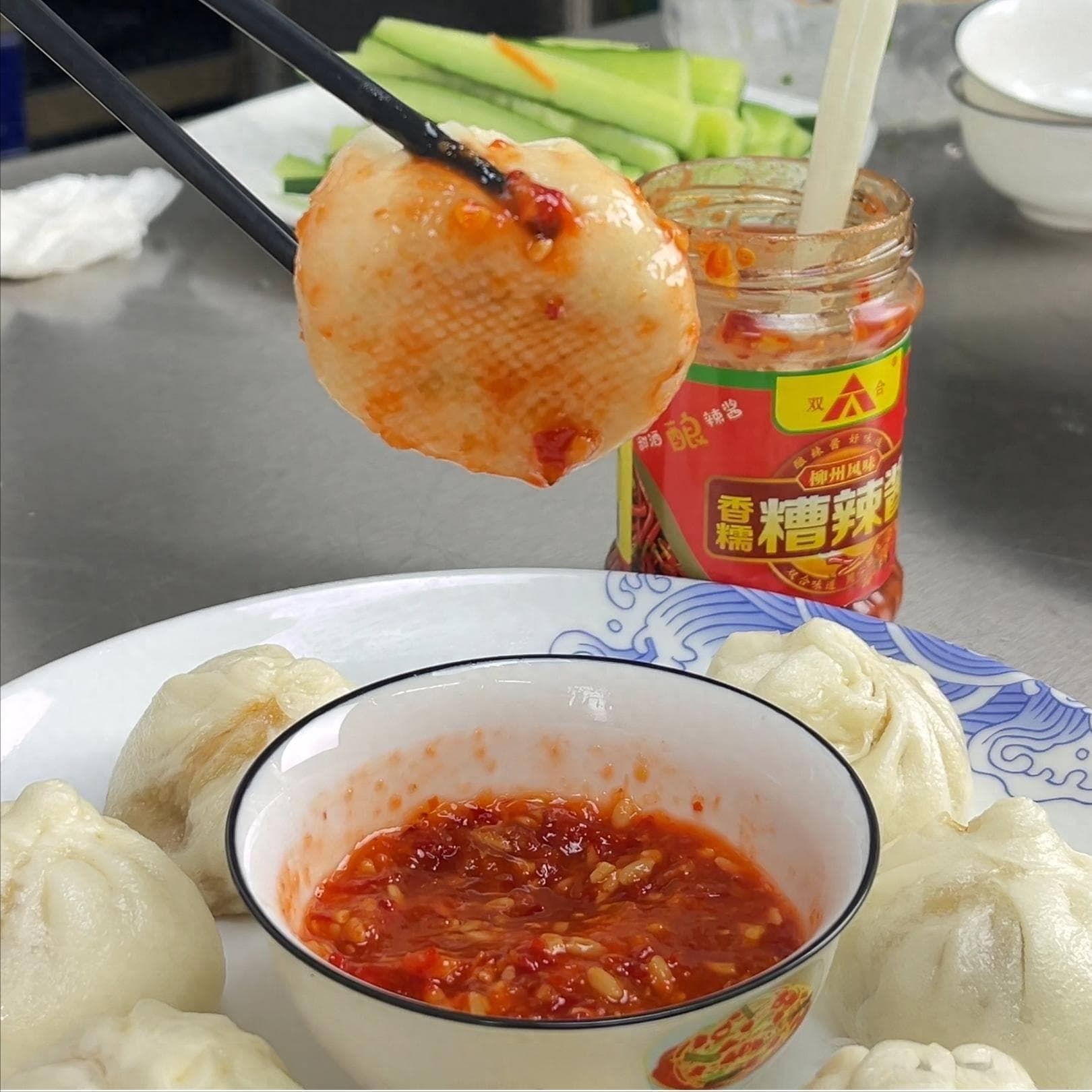 柳州人的日常餐桌有哪些美味？跟随本地人品尝，深入体验龙城饮食文化