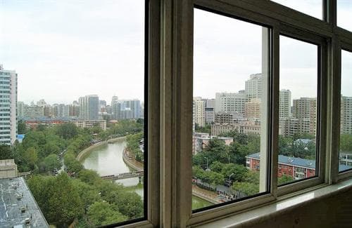 钛合金门窗价格多少钱一平方米