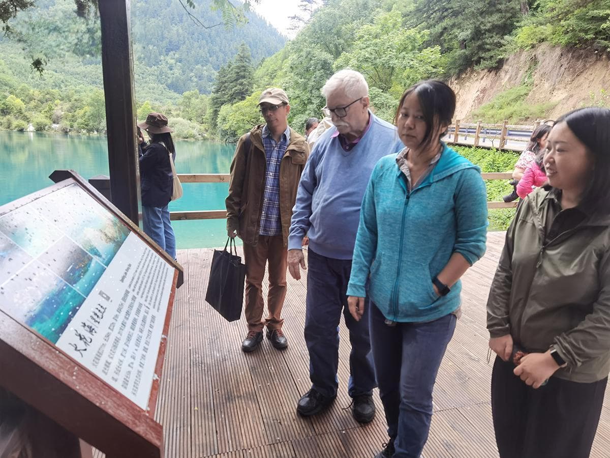 九寨沟携手国际专家共护生态