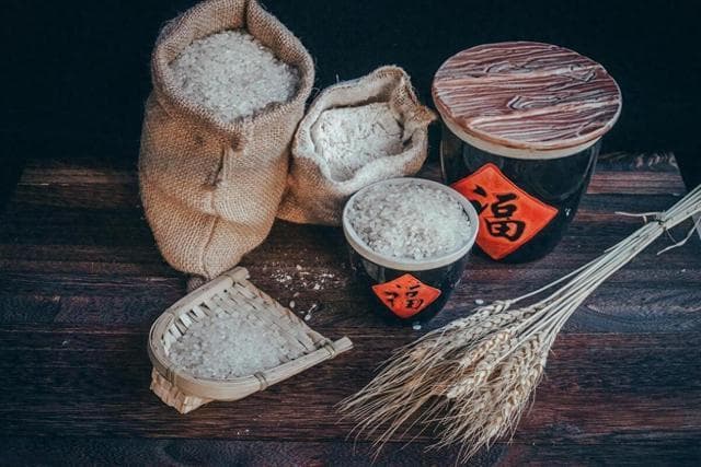 不只是脂肪惹的祸：碳水、微量元素与心理压力如何影响血脂