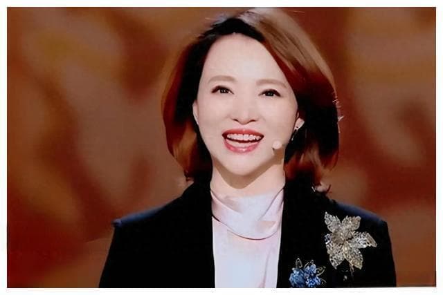 如何评价前央视主持人董卿