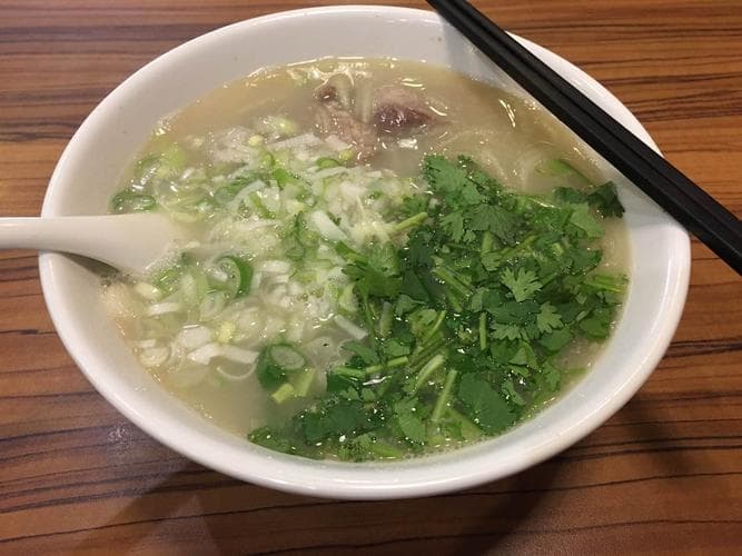 山西长治：六种地道小吃展现古城饮食文化
