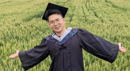 毕业论文致谢，看了好感动！