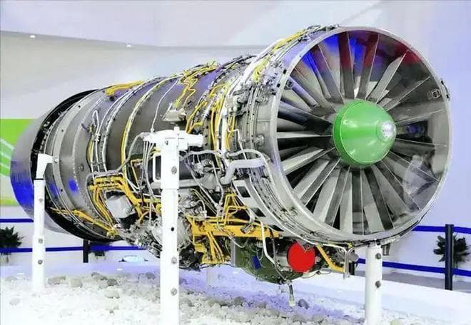 中美俄五代航空发动机寿命对比：美4325小时，俄4000，中国是多少