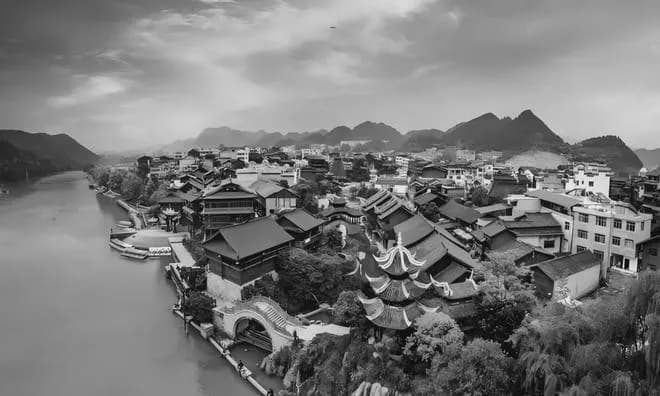 从“华夏东极”到“丝路明珠”：中国四极城市全览