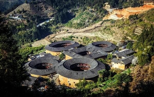 有圆有方！打卡福建土楼，探寻客家文化的建筑色彩