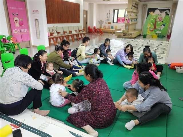 西部科学城重庆高新区：“老幼共托”进社区 办好“一老一小”民生实事