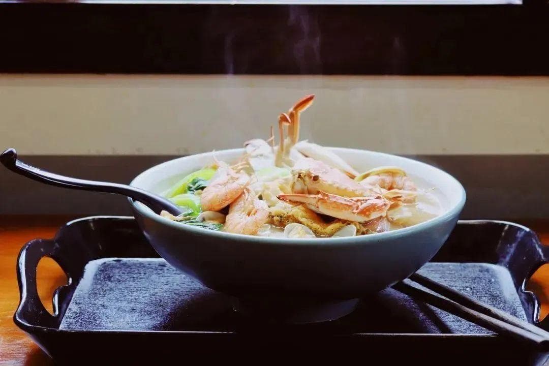 象山美食：海鲜面、麻糍、麦饼筒等特色小吃全攻略