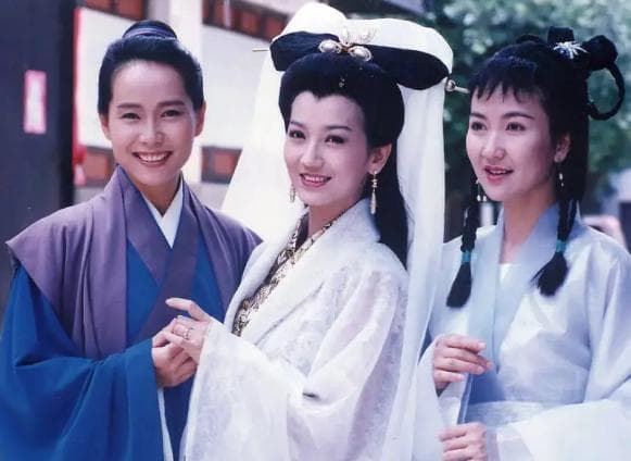 揭秘传说中的白娘子：人妖之辨与恐怖真相