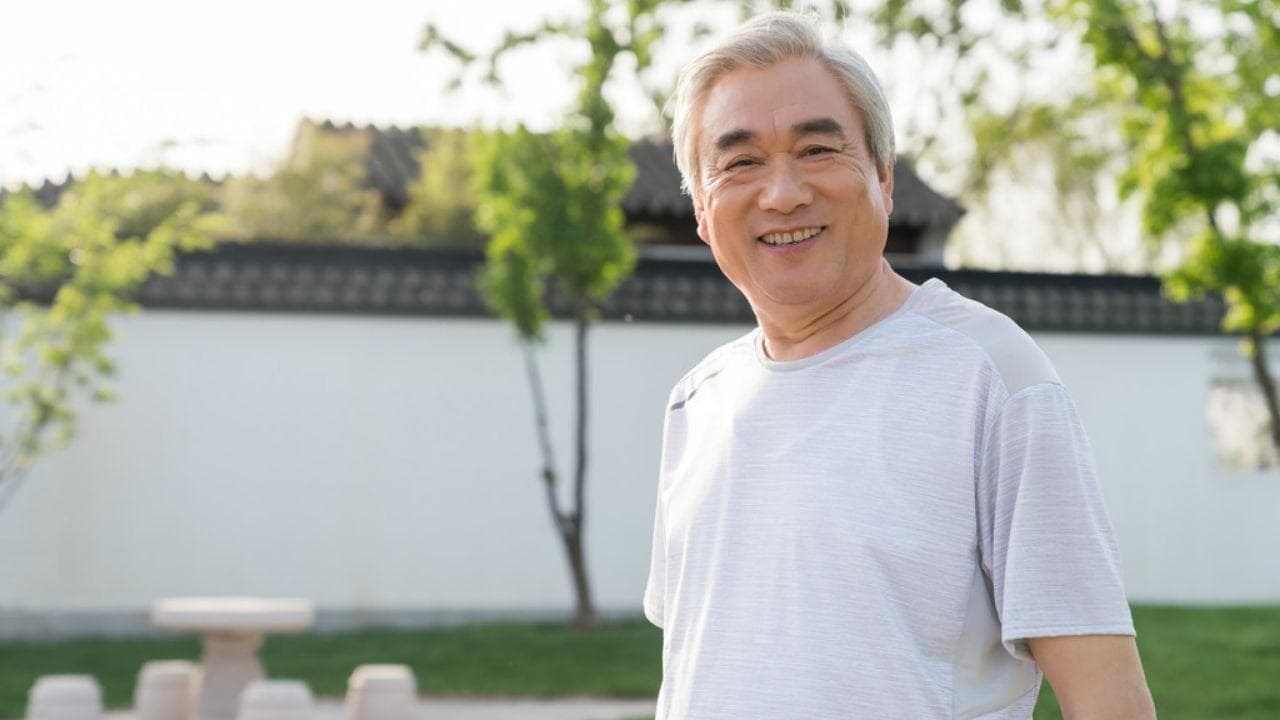 十岁男孩运动后站不住往后退是怎么回事