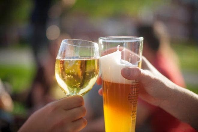 饮酒与致癌的新观点：4项研究发现其高风险关联性