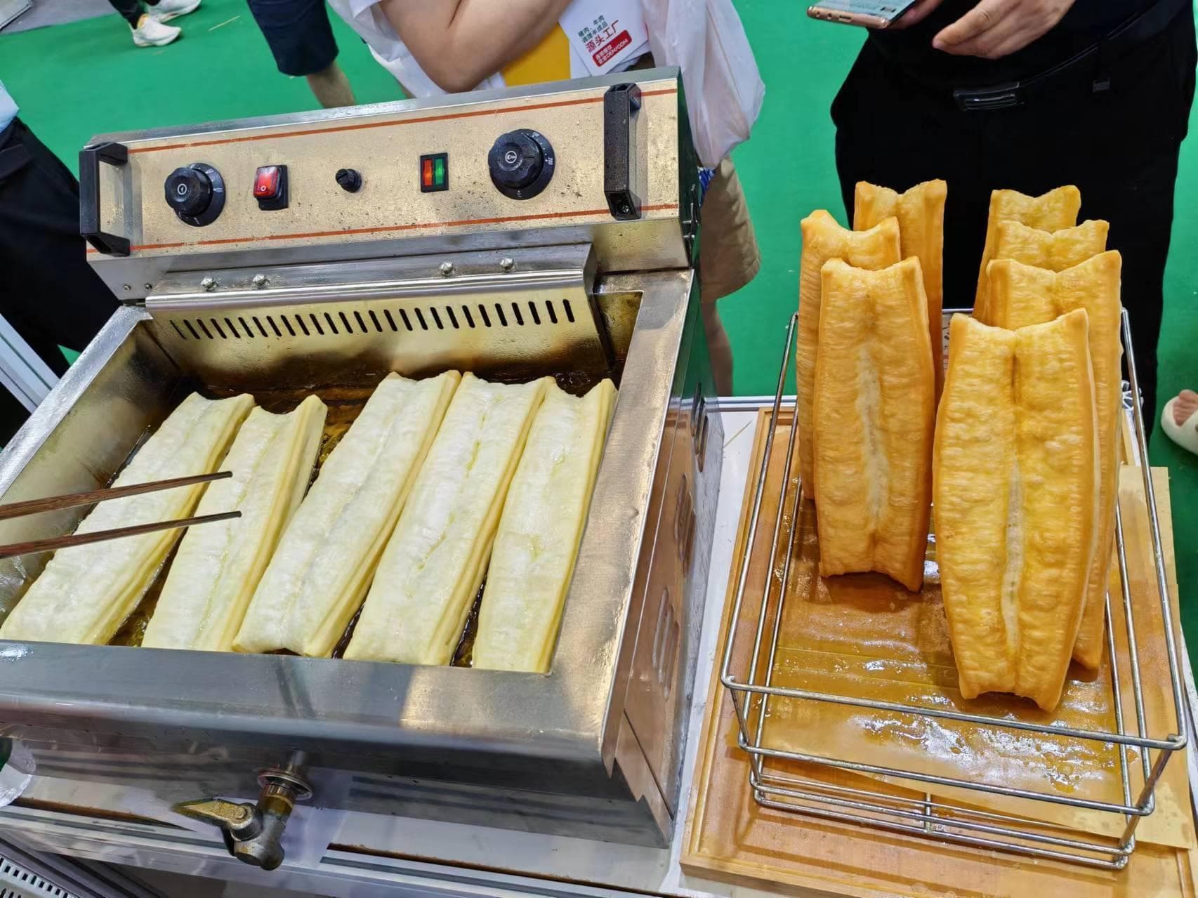 为什么你炸的油条又硬又难吃，专研油条十多年的经验告诉你