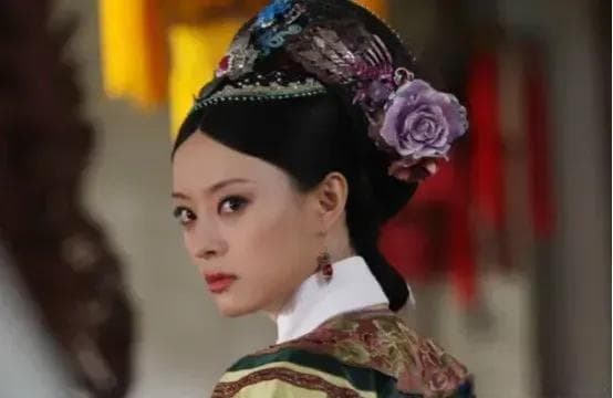 眼神里的蜕变：孙俪用细节演绎甄嬛传奇