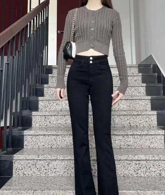 黑色裤子怎么搭配出高级感？15个款式谁穿谁好看