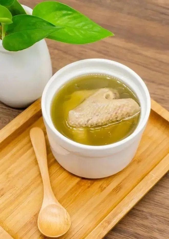 汤越浓，营养价值越高？这些喝汤误区，你犯了吗？