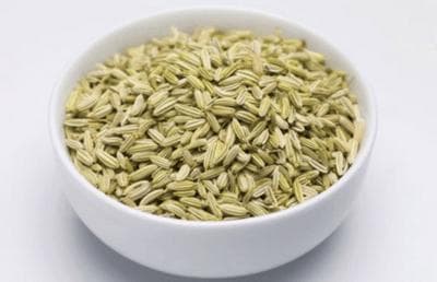 小茴香与白酒泡制药酒的科学指南：如何制作更健康的药酒？