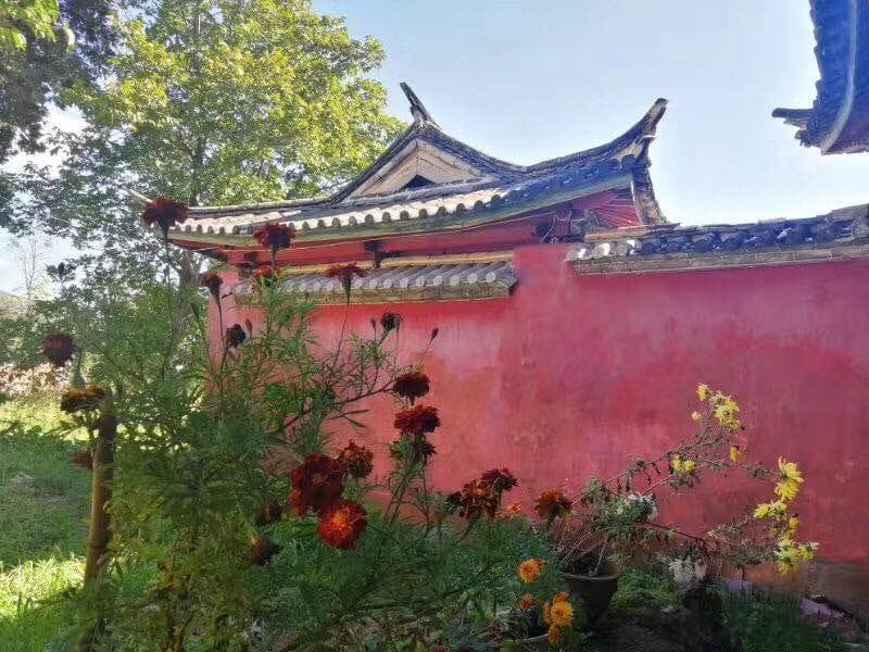 丽江普济寺：一座融汇汉藏文化的藏传佛教名寺