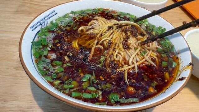 来兰州必打卡的10家牛肉面！好吃到停不下来！