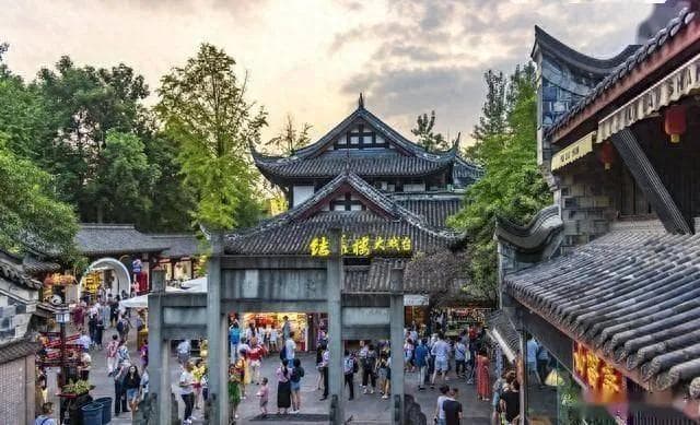 锦里古街和宽窄巷子哪个值得去