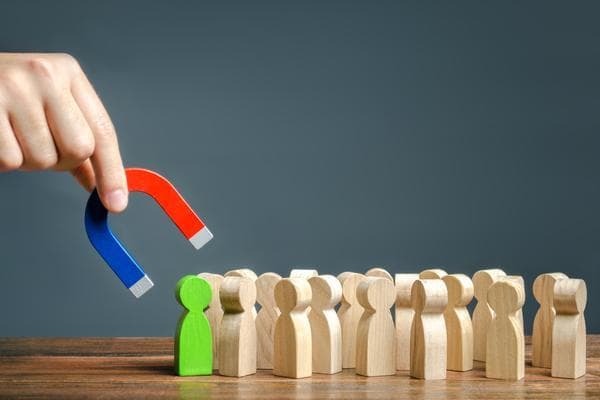 如何组合贷款买房30万：科学规划与风险评估