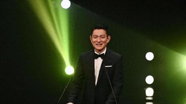 香港这一夜，62岁刘德华的“江湖地位”被展现得淋漓尽致