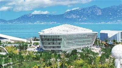 青岛的“莫比乌斯环”来了 西海岸未来文化中心启用 包含海洋图书馆海洋大剧院等场馆