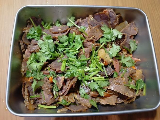 五香卤牛肉