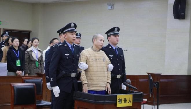 杀害女法官王佳佳的凶手一审被判死刑，因9448元差额付出两条生命