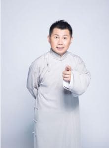 何沄伟：从德云社走出的相声演员、影视演员及主持人