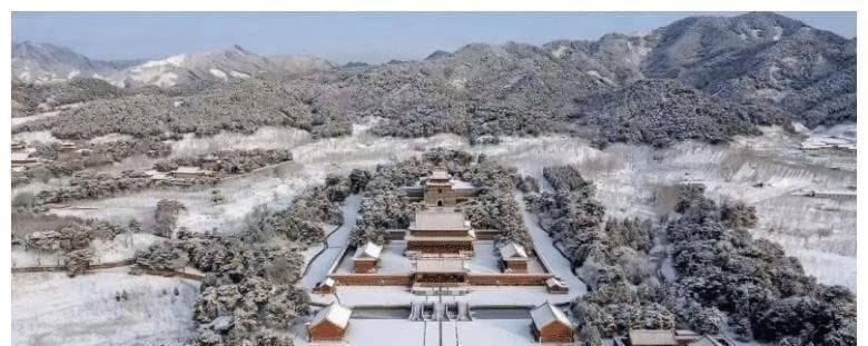 清王朝的皇家陵园，清西陵和清东陵的由来