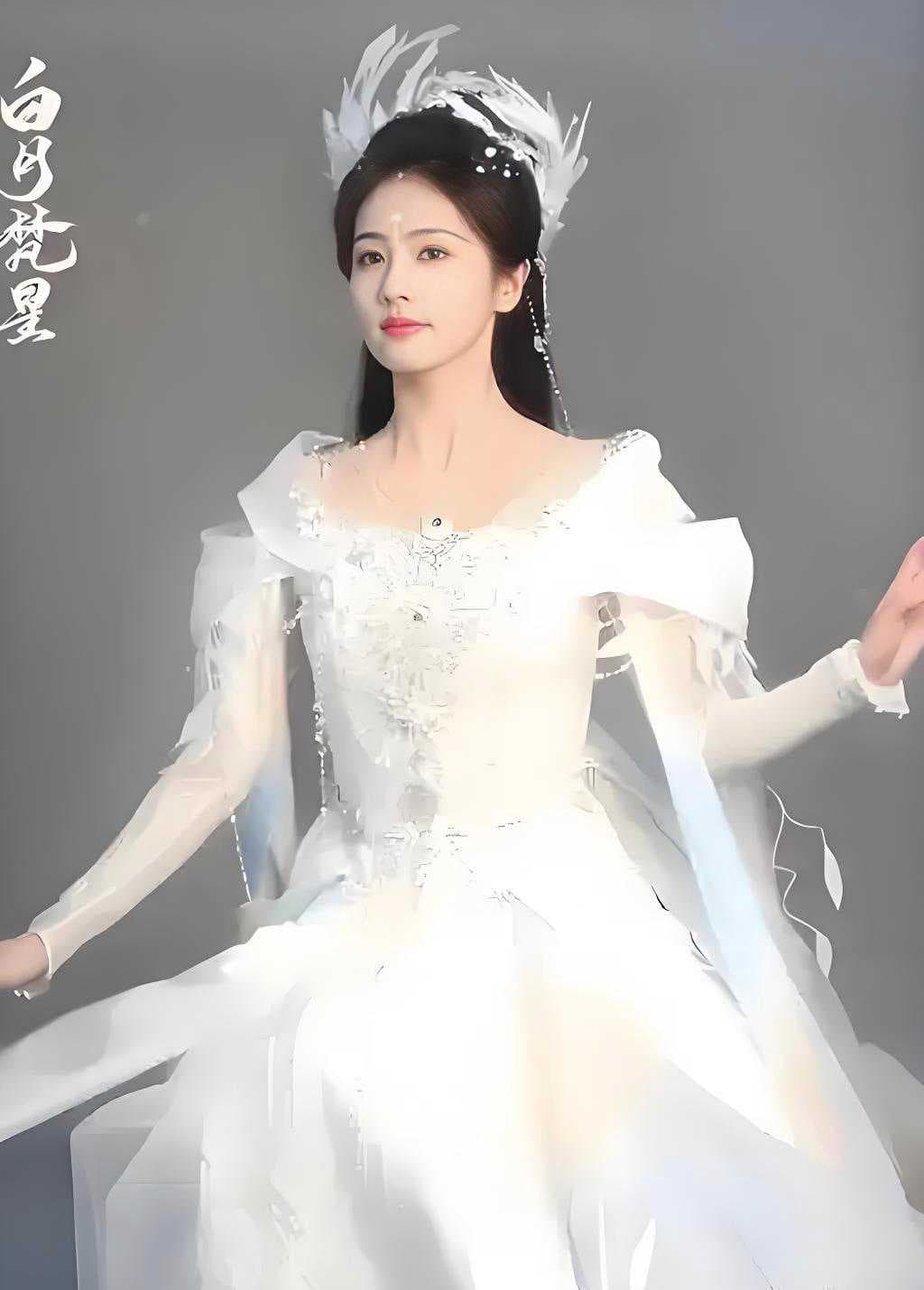 从灵动少女到霸气女魔，白鹿演技颜值两手抓，仙侠剧CP感拉满