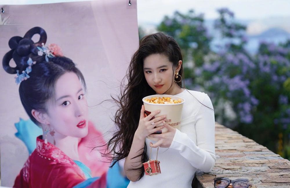 刘亦菲又上热搜，这次不是因为颜值，而是她对于演戏的态度！