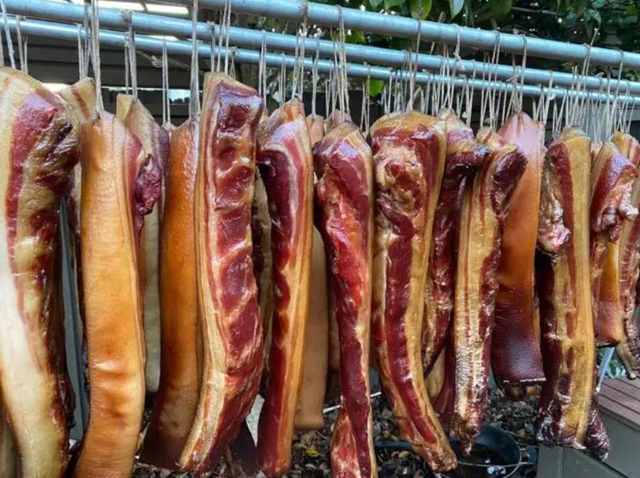 腊肉的历史与文化：浓缩在餐桌上的中国传统