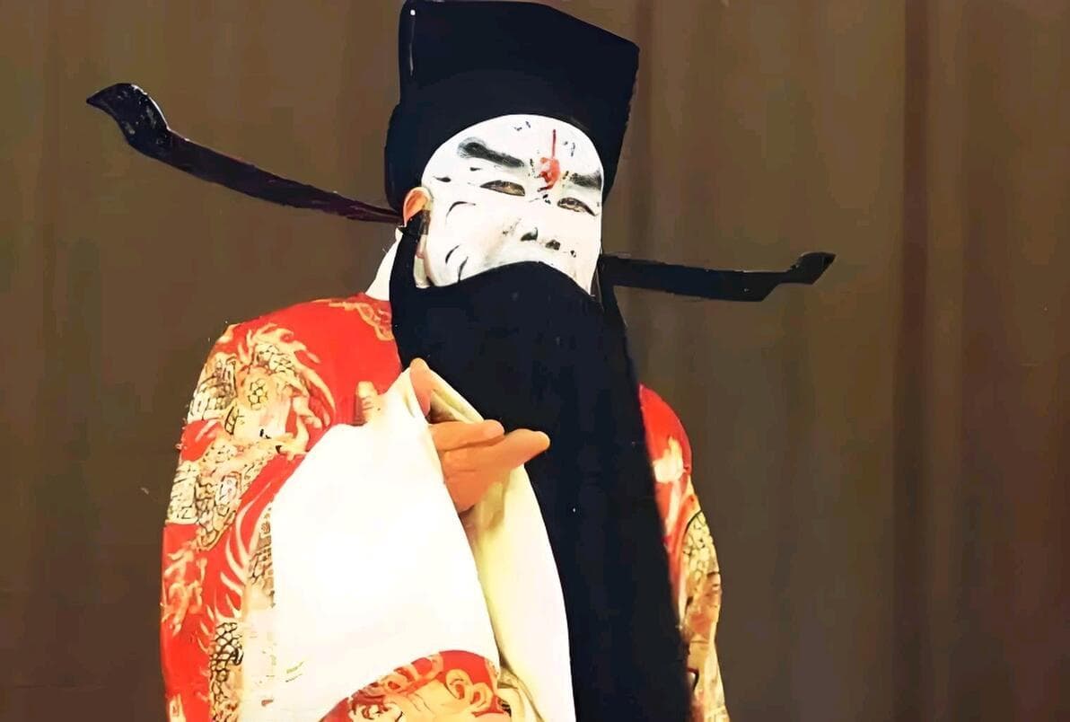 白脸的奸雄——宋代到清代视角下的曹操评价
